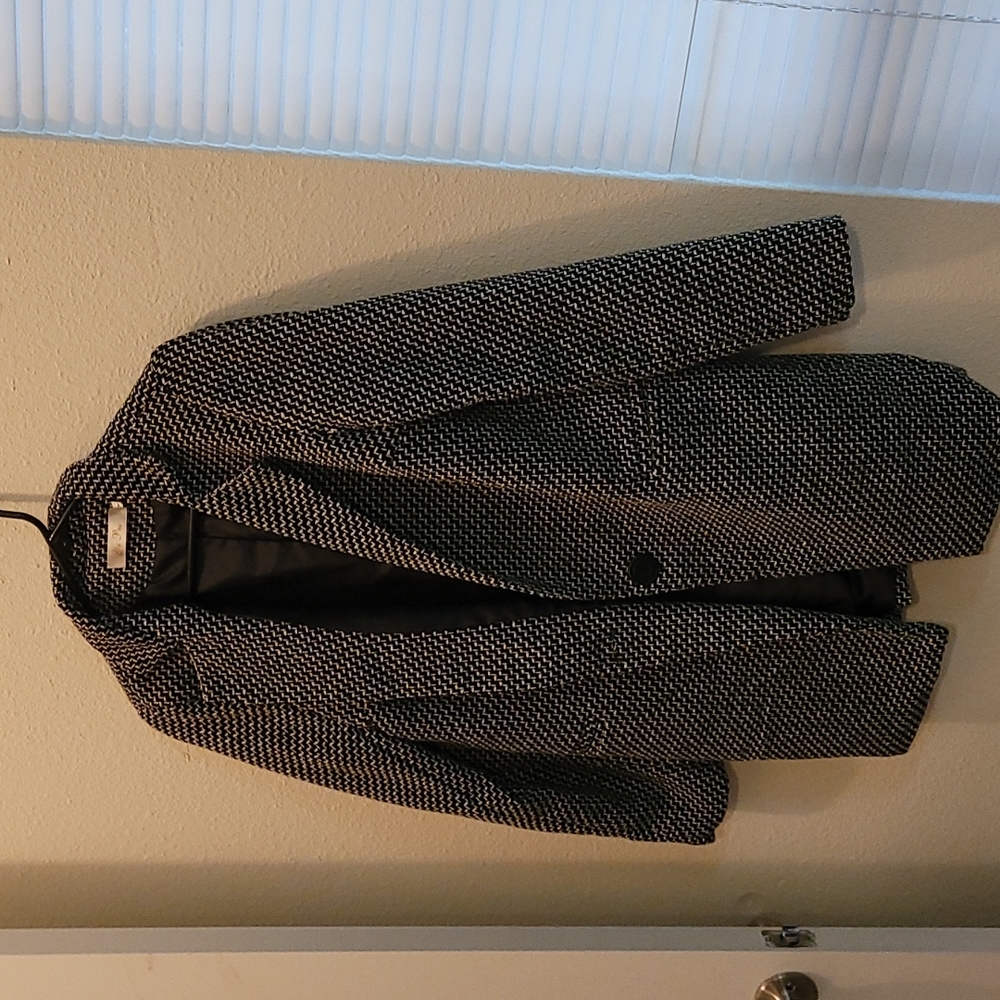 Ya pei jacket